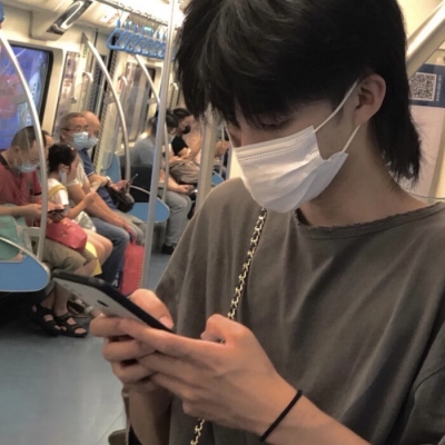 快手业务自助代刷-0.01元100000qq赞,1元买100个粉丝快手,qq圈圈代刷网站